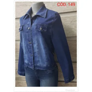 Jaqueta jeans feminina preta, branca e moderna - Branca