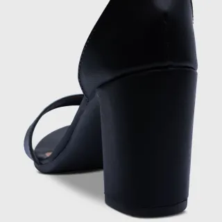 Confortável Sandália Feminina Salto Grosso - Promoção Raryel - Off White