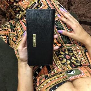 Ótima carteira de mão feminina, perfeita para o dia e noite - Preta