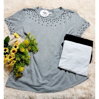 Blusa Feminina Manga Curta Pérolas Detalhes - Preto