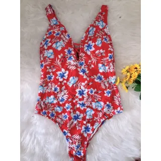 Moda Praia Tropical Boho: Maiô Uma Peça Babado com Bojo Removível 40-46 - Preto