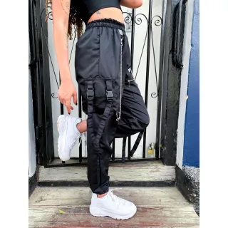 Calça Unissex Preta Cargo Jogger com Corrente - Vintamoc