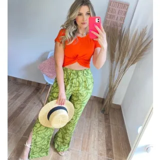 Cintura Alta Pantalona Feminina Verde com Fendas Laterais Forrada - Santorini - GG