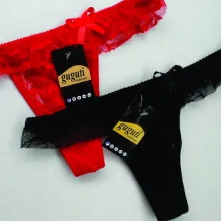 Moda Atacado: Kit de Lingerie com 3 Calcinhas Tanga em Renda e Perneira - sortidas