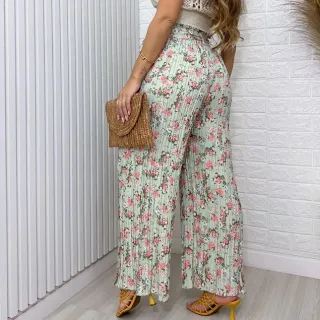Moda Feminina: Calça Plissada Floral Pantalona com Cinto Amarrada - Preto