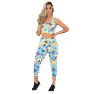 Roupas Fitness Femininas Conjunto Calça Capri Corsário e Top Para Academia A07 - P - 34/36