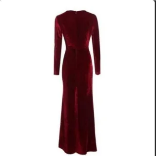 Vestido de festa manga longa com fenda lateral e zíper invisível - Preto