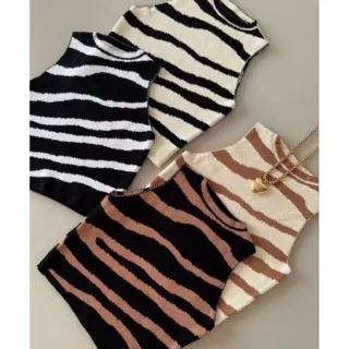 Promoção: Regata Animal Print Zebra de Tricot - preto/bege