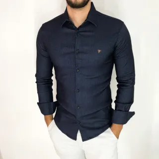 Camisa lisa social masculina manga longa slim em jeans elastano