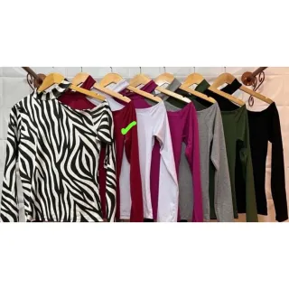 Blusa Animal Print Feminina Choker Manga Longa Ombro a Mostra - Zebra Bege - Manga Longa