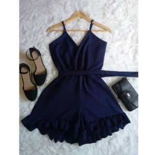 Promoção Macaquinho Lindo e Gostoso em Crepe Macio - Vermelho