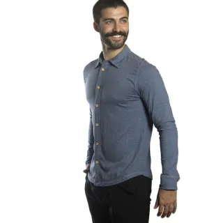 Malha Sustentável Manga Longa Slim Masculina - Estilosa para o Homem Moderno - Marrom