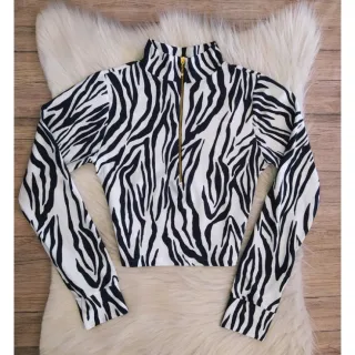 Blusa Manga Longa Cropped com Gola Alta e Zíper - Inverno - Fúcsia