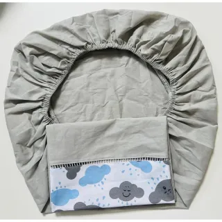 Lençol Montessoriano com fronha, jogo de 02 peças Ponto Palito - CHEVRON CINZA COM CINZA