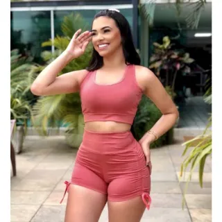 Conjunto Fitness Malhar Top e Bermuda - Suplex Empina Bumbum - Verde Militar