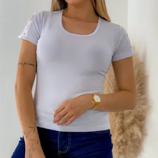 Camiseta Feminina Tshirt Manga Curta com Detalhe de RENDA - Kit 2 Blusas - GG