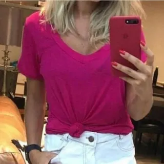 Preço baixo! Blusinha feminina malha podrinha manga curta decotada - Azul bb