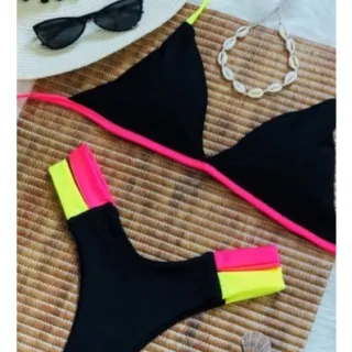 Top Praia Tricolor com Bojo Ajustável - Biquíni Asa Delta Grinda - G/GG