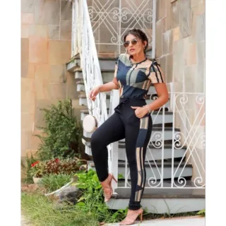 Estampa digital em conjunto feminino com manga princesa - Preto/zebra