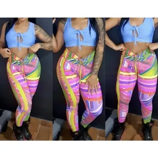 Roupa de academia Legging suplex poá: melhor opção para malhar - preto poa