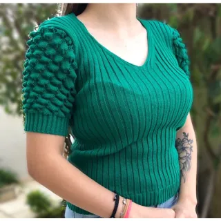 Blusa Manga Curta Feminina Tricô Gola V Trabalhada - Fúcsia