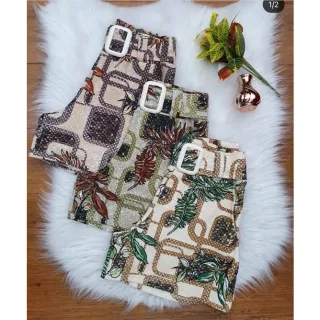 Shorts plus size com fivela modinha, do P ao G3 - Azul marinho liso