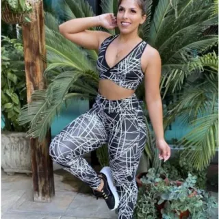 Conjunto de Ginástica Feminina: Calça Legging com Top para Academia - M - Veste 36 ao 40