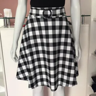 Moda Evangélica: Saia Midi Godê Rodada Feminina com Cinto Fixo e Fivela - Modelo 4 Único 38 ao 42