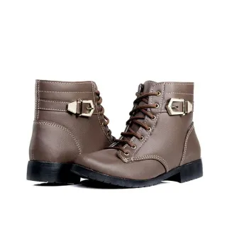 Bota Tratorado Coturno Feminina Adulta - Preto, Marrom, Xadrez e Onça - Preto