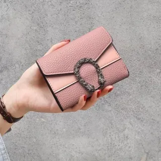 Carteira de Couro Personalizada com Fecho de Dragão - Vinho