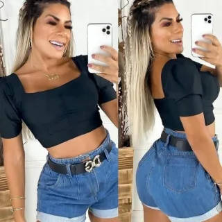 Detalhe poliéster, blusa feminina manga curta bufante cropeed