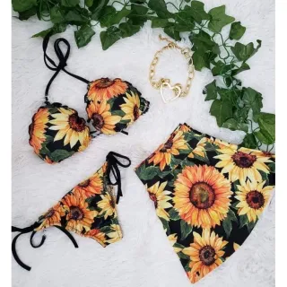 Biquini Feminino com Saia Sainha - Estampa Variada - Branco