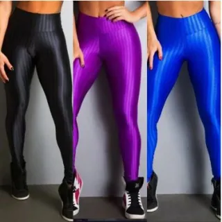 Legging Fitness Academia Cintura Alta 3D Levanta Bumbum - Preta