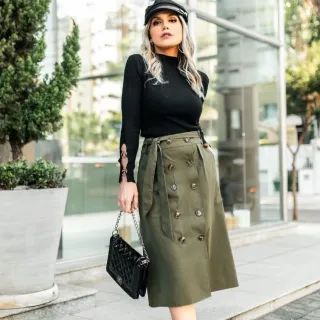 Moda feminina evangélica: Saia Midi em Linho, Cintura Alta com Cinto - Azul Marinho