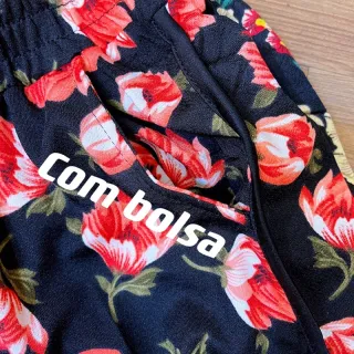 Moda feminina: Shorts estampado floral elástico com bolso aberto - Rosa