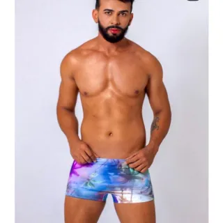 Moda praia masculina: sunga box estampada e lisa - Folhas 2