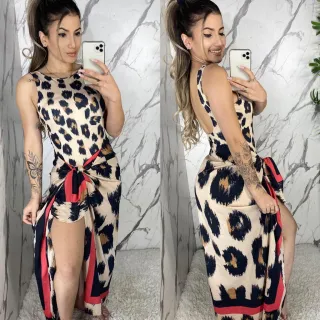 Conjunto de Body/Maiô + Pareô: A combinação perfeita para arrasar na praia - Branco / Azul