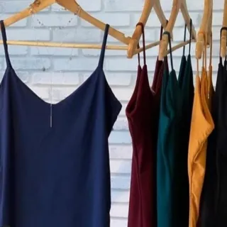 Lançamento feminina regata de alça em suede - M