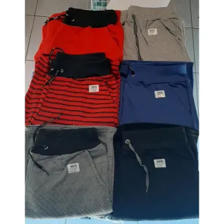 Bermuda de Frio Masculina em Moletom Moleton para Academia - Cinza Listras Fina Preta