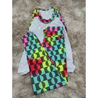 Moda Fitness Feminina: Kit Conjunto Trio Calça E Top + Blusa Embutida em Promoção - 33