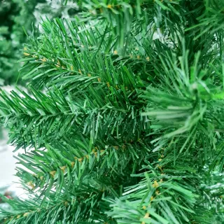 Árvore Luxo Natal 120cm - 220 Galhos - Único