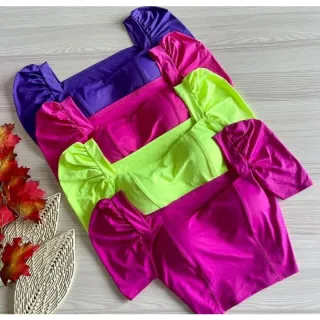 Blusa feminina manga curta bufante poliéster - Cropped blogueira - M