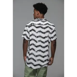 Camisa masculina estampada Slim Zig Zag em viscose branca - G
