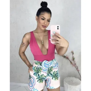 Maio Feminino Decotado V Forrado com Duplo Forro - Preto