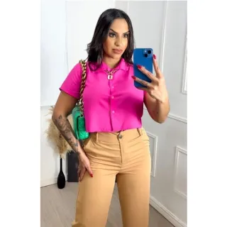 Camisa Social Feminina Cropped com Botões - Verde LIMA