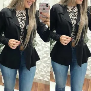 Casaco curto em neoprene com babado - Blazer Feminino - Salmão