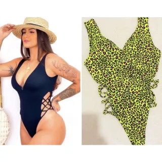 Maiô cavado com decote profundo e trançado nas costas - Suplex - Vermelho canelado l