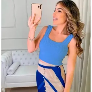 Regatinha Cropped Feminina Tricô Liso Reto - Verão - Preto