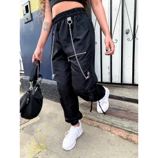Calça Unissex Preta Cargo Jogger com Corrente - Vintamoc - Preto