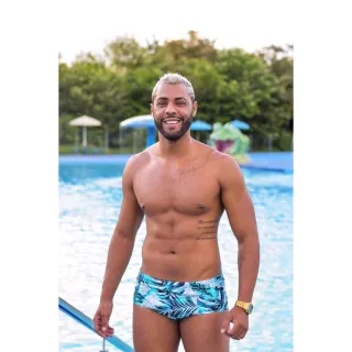 Moda praia masculina: Sungas estampadas exclusivas - Vinho LISO